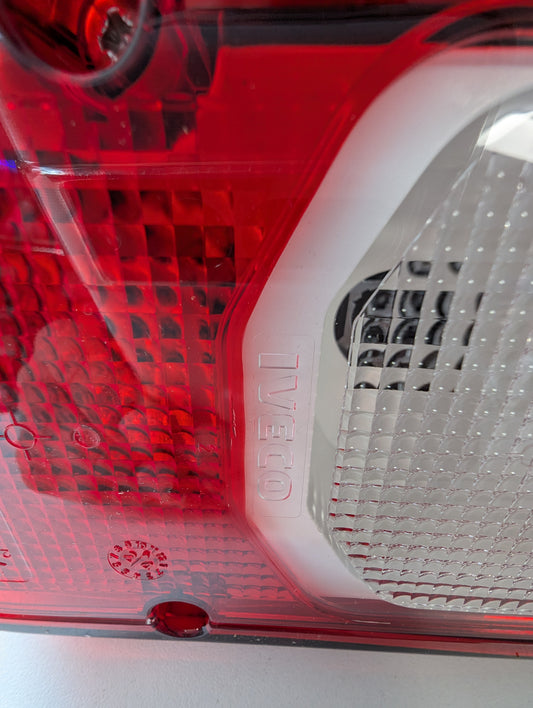 Paire de feux arrière a ampoule Iveco daily à partir de 2022